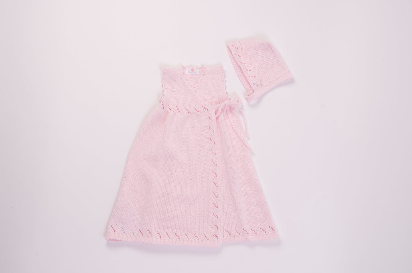 Cueiro com touca bordada à mão - Bege, Rosa e Azul