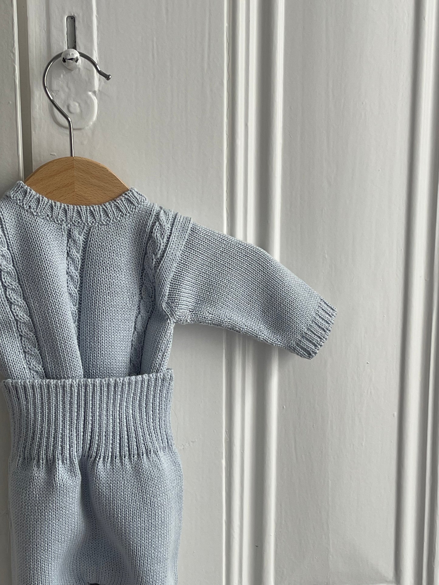 Conjunto Camisola e Calças em Lã Merino